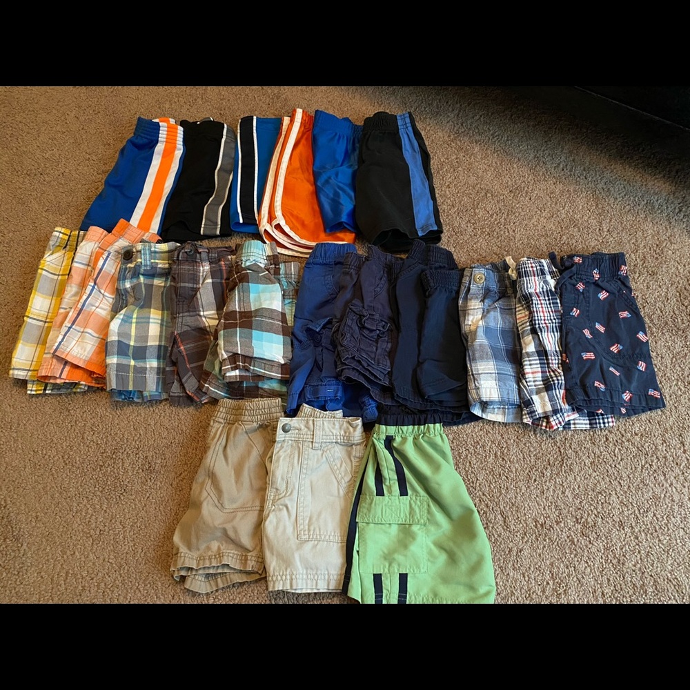 24m/2t boys shorts